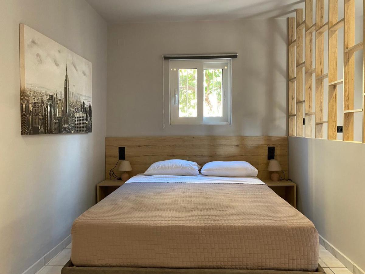 Downtown Corner Apartman Kalamáta Kültér fotó